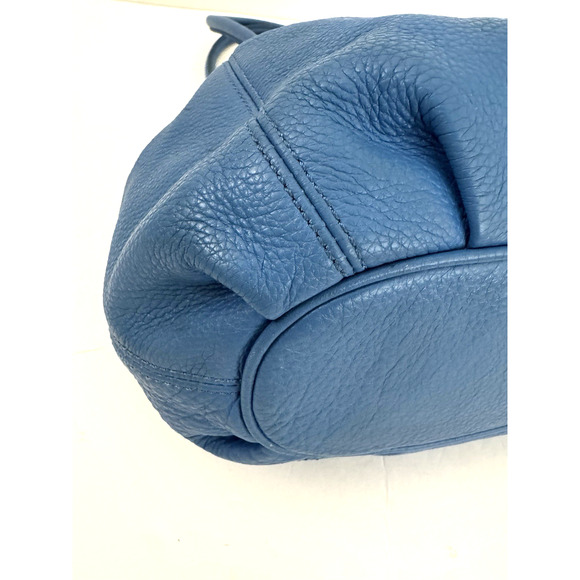 Michael Kors East-West Ring Tote Shoulder Bag Blue Pebbled Leather Tassel MK Tag - Picture 5 of 16